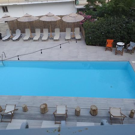 Ψιλή Άμμος Hotel Tolón Exterior foto