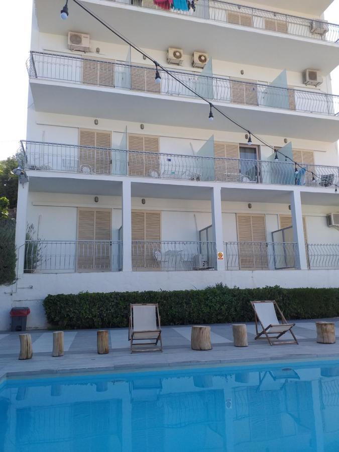 Ψιλή Άμμος Hotel Tolón Exterior foto