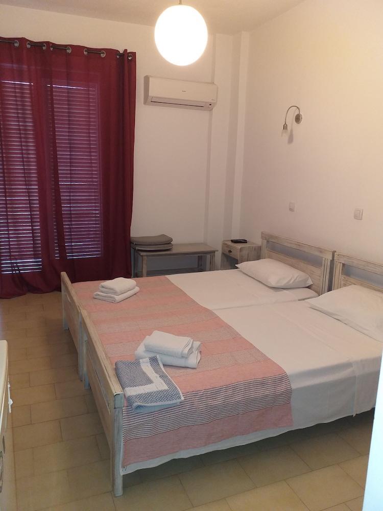 Ψιλή Άμμος Hotel Tolón Exterior foto