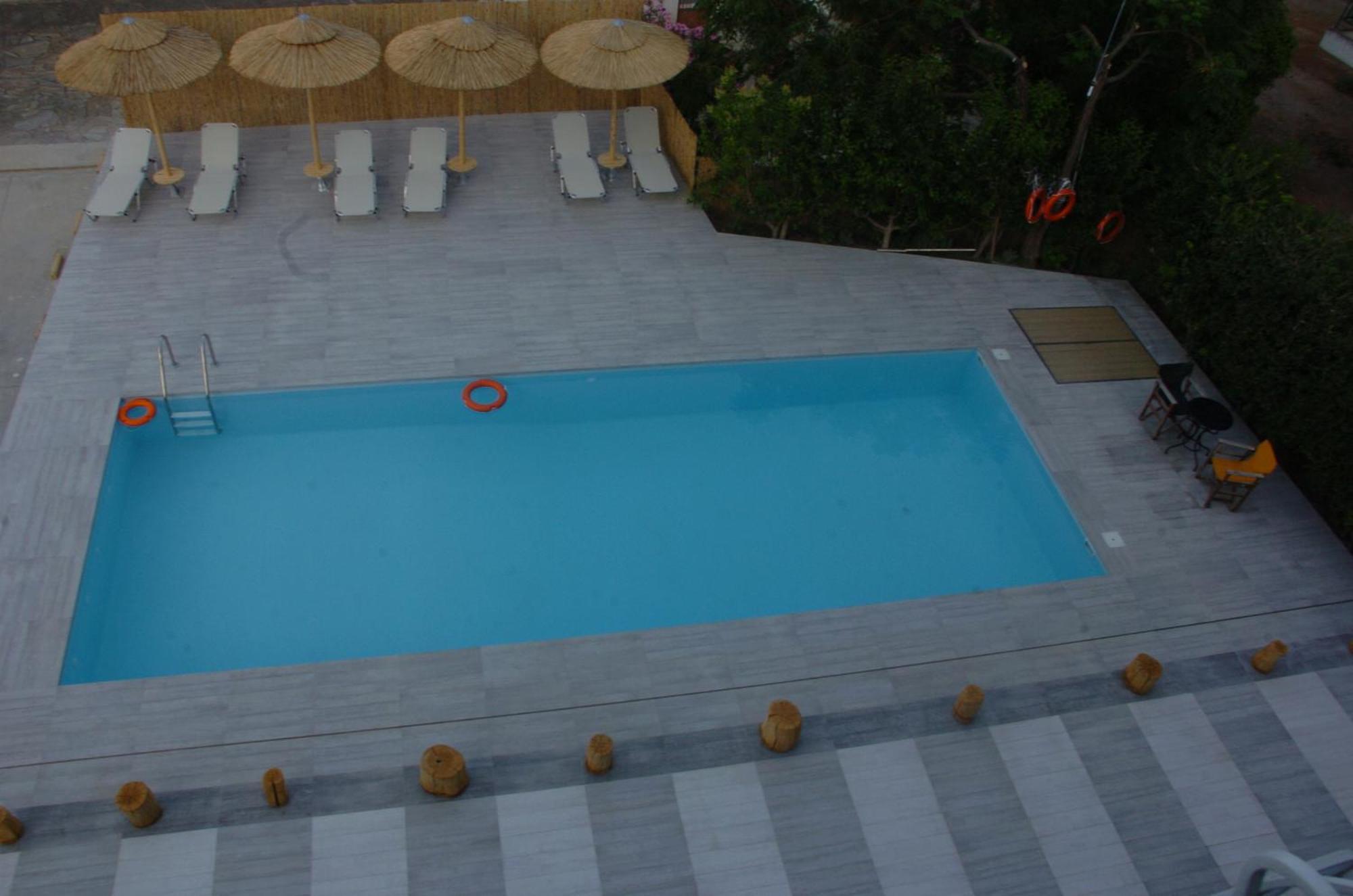 Ψιλή Άμμος Hotel Tolón Exterior foto
