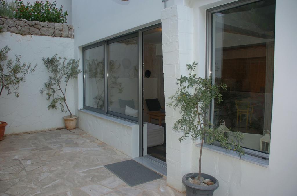 Ψιλή Άμμος Hotel Tolón Exterior foto